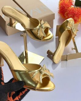 Shoe